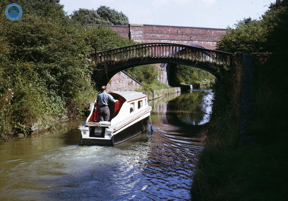 Fenny Compton 'tunnel'. Bridges 137a and 138, looking towards Oxford. 22 Aug 1964