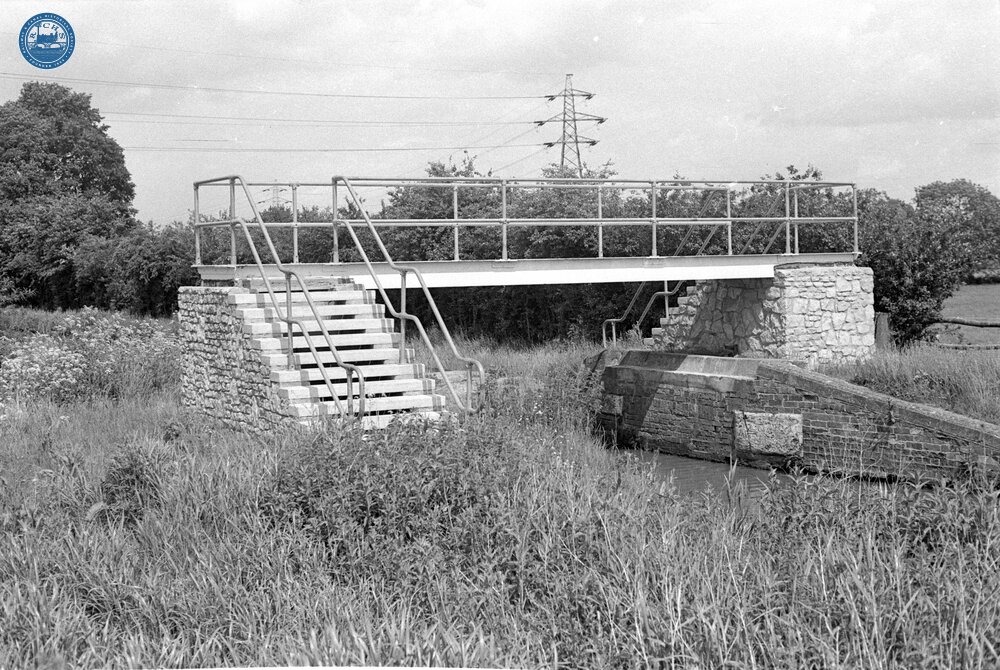 Banbury. Bridge 163, Marsh Bridge. February 1973