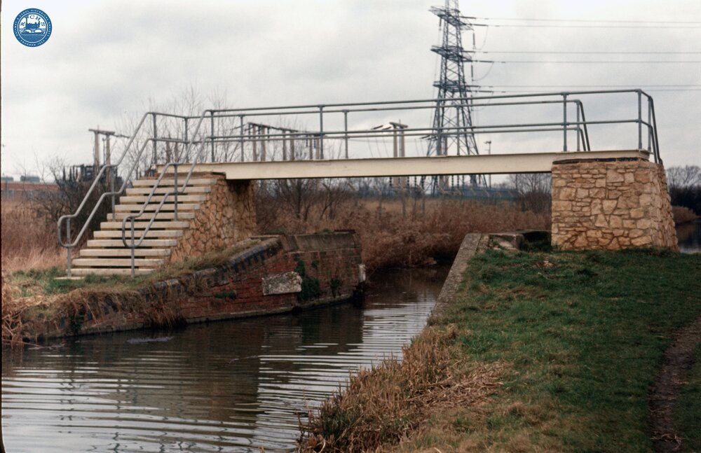 Banbury. Bridge 163, Marsh Bridge. February 1973