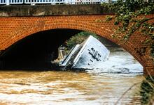 Banbury. Flood. 16 April 1998.