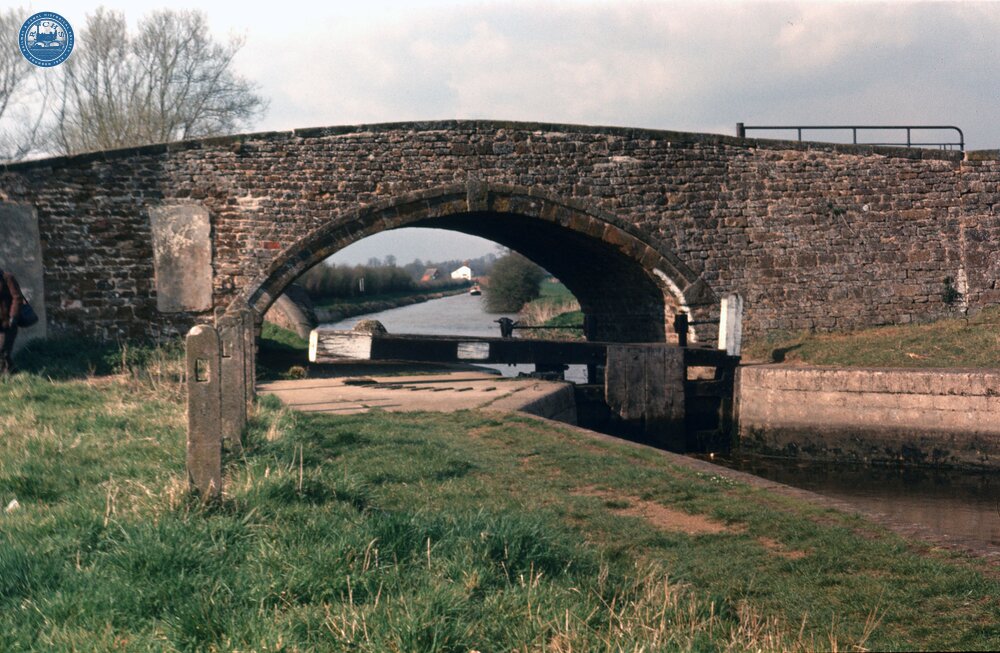 Aynho Weir Lock Bridge April 1973
