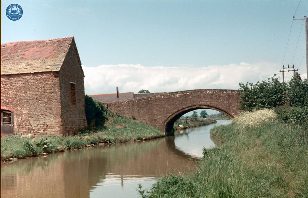 Twyford Bridge, No. 177 at Twyford Wharf.  June 1973