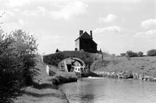Somerton Deep Lock and Bridge