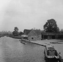Heyford Wharf, 1976.