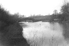 Towing path bridge 217 over River Cherwell, 9 May 1954