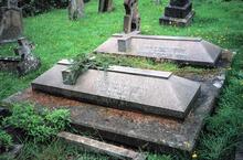 Grave of David Vavasor Durell in St. Sepulchre's cemetery, Oxford, August 2001