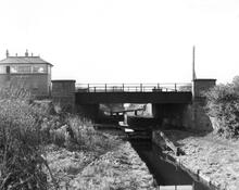 Dukes Cut and Wolvercote Junction signal box