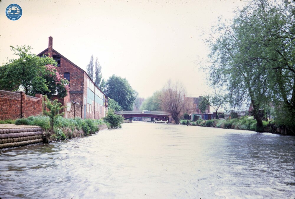 Osney Bridge from upstream. 1972
