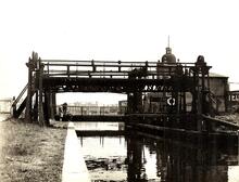 Deptford Wharf Branch Railway (DPW). Lifting Bridge New Cross station, carrying the LBSCR branch over the Grand Surrey Canal. December 1962?