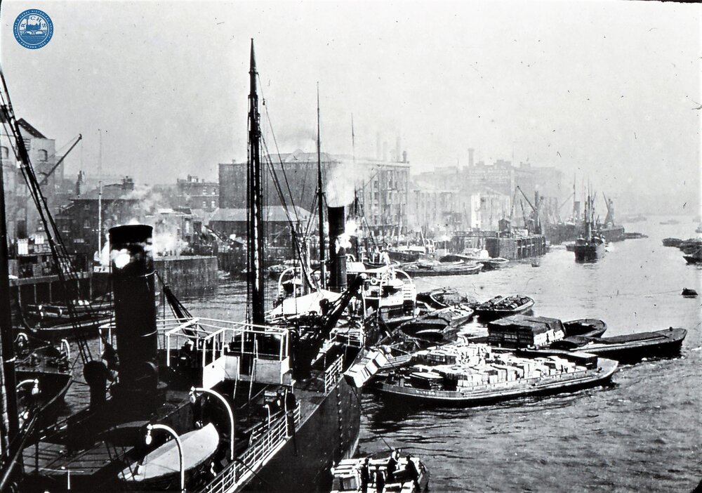 Pool of London