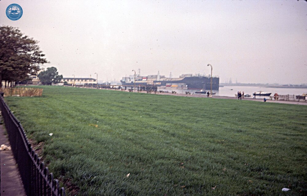 Gravesend, The Garden Promenade. 1975