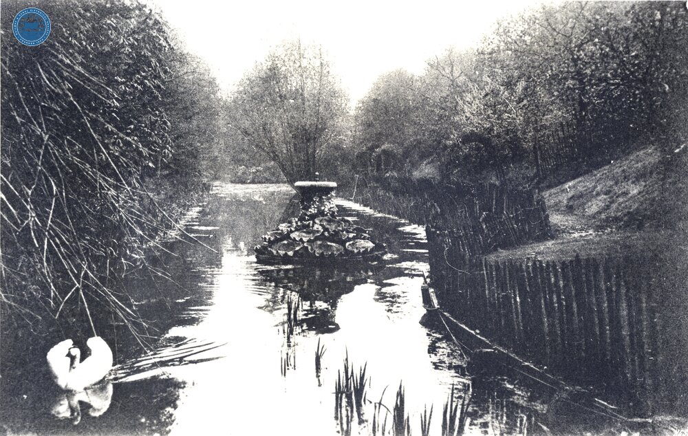 Croydon Canal. Anerley.  Postcard from 1905