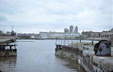 Shadwell. Basin from Glamis Road Bridge. Friday 23 June 1979 
