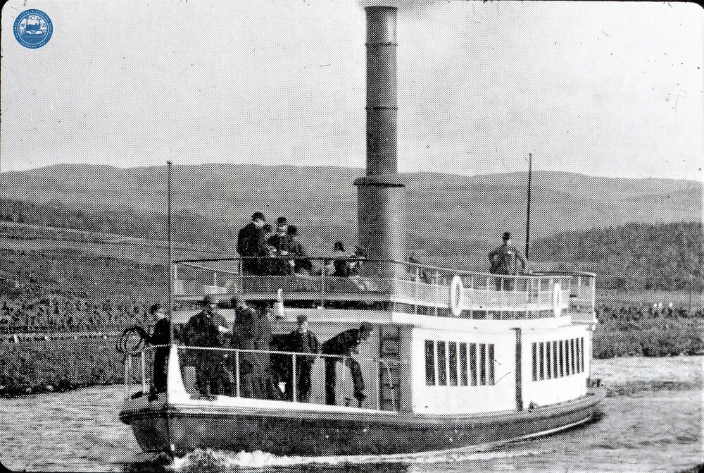 Steamer “Linnet” on  Crinan Canal
