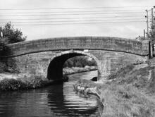 Upper Hattons Bridge (5).  5 May 1975