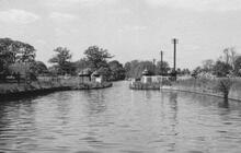 Approaching Stretton Aqueduct from the south (1978)  