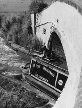 'Collingwood' at Coole Lane Bridge (82)  (1959)