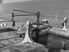 Grindley Brook, Lock 5, paddle gear  (1959)