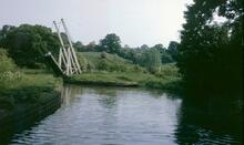 Lift bridge at Whitchurch Arm junction, Llangollen Canal, July 1969