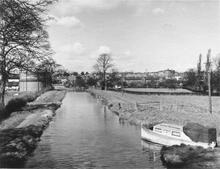 The Ellesmere Arm from the junction bridge  (1959)