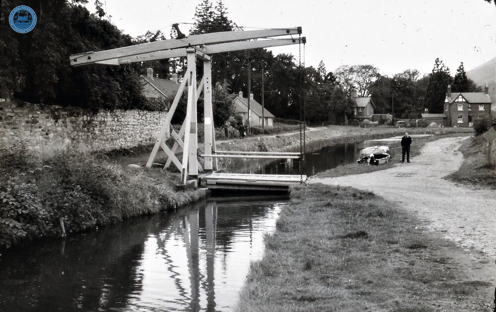 Vron lift bridge 28