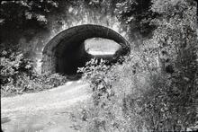  Aqueduct arch over road - Trevor?