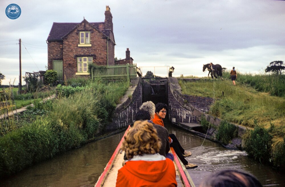 Minshull Lock (1969)  057623