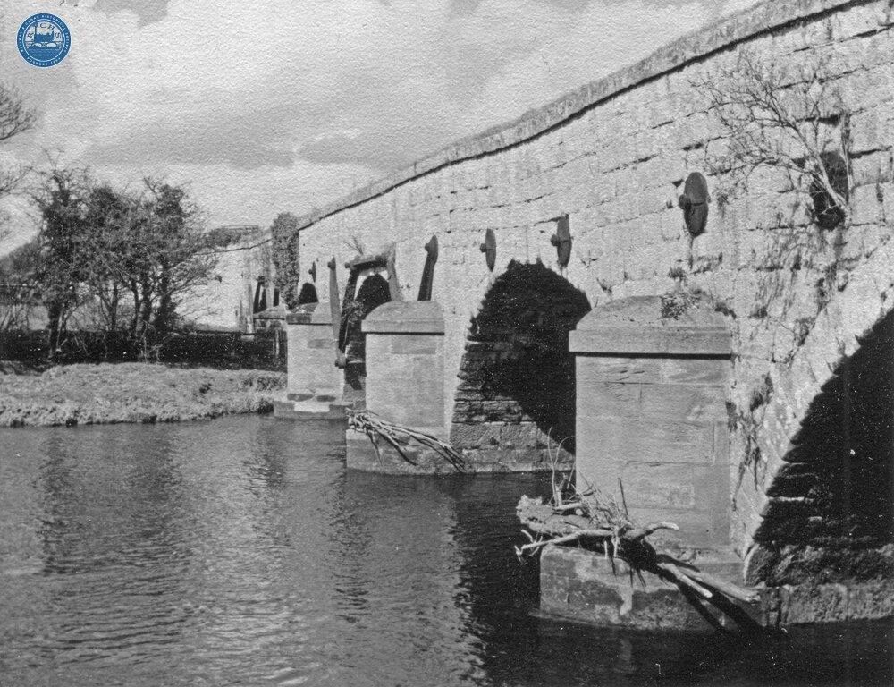 Vyrnwy Aqueduct  (1960)
