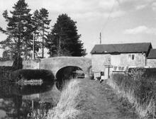 Clafton Bridge settlement and Bridge 100  (1987)