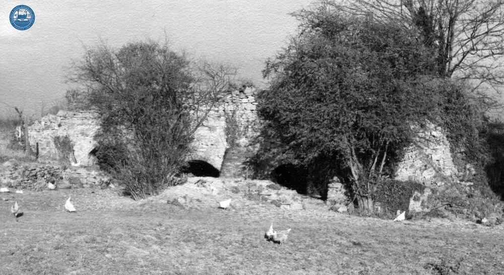 Maerdy Bridge (102) - limekilns  (1961)