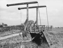 Rodington - draw bridge  (1961)