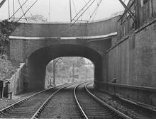 West Croydon, Spurgeon’s Bridge (formerly Croydon Canal, now NFE @ 10m 15ch. and currently known as St. James’s Bridge). Circa 1923