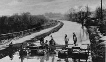 Pontoon Building Aldershot.