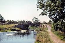 New Poyntz Bridge, looking south. 23.9.1988