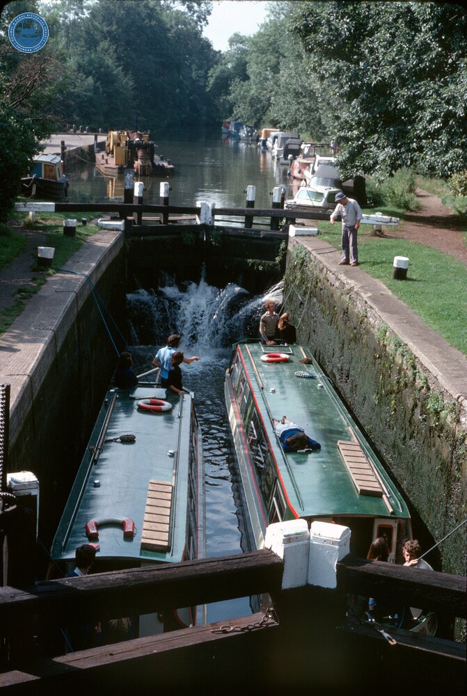 Wey navigation, Thames lock