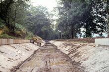 Brecon & Abergavenny Canal. Above Llanfoist. Repairs following a major breach. 1975