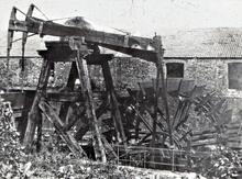 Mellingrifith: Water wheel driving pump