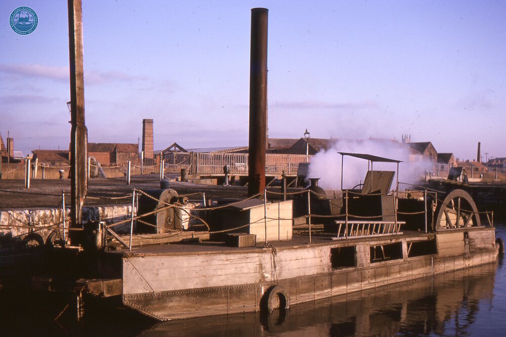 Bridgwater Dock - drag boat (1967)