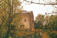Westport Canal, Westport - canalside warehouse