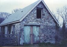 Stover Canal — Canal building by Teigngrace Lock  (2001)