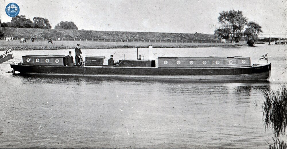 Henry Rodolph de Salis's third launch: 59ft steel narrow beam Dragon Fly, built George Davis of St Helens, Abingdon and launched on 23 April 1895.  (From Steam on Canals Sub-Collection) 