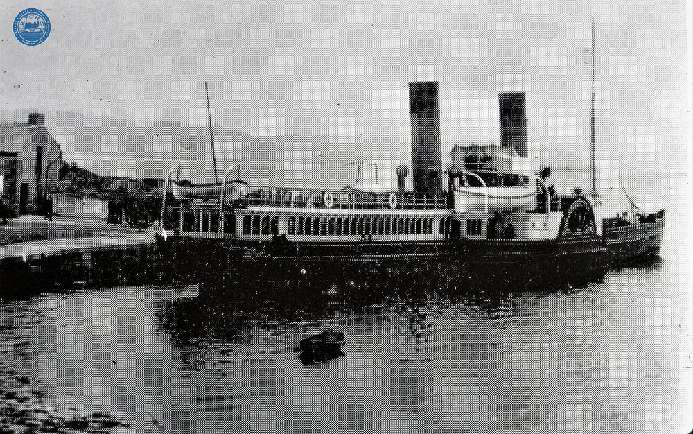 Paddle Steamer at pier