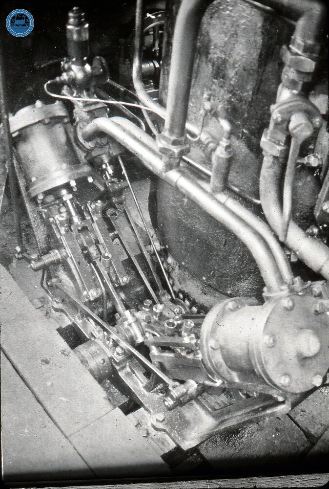 V Type 'simple' cylinders/ engine