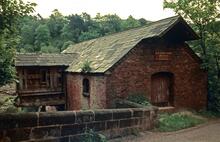 Caldon canal, Froghall, warehouse