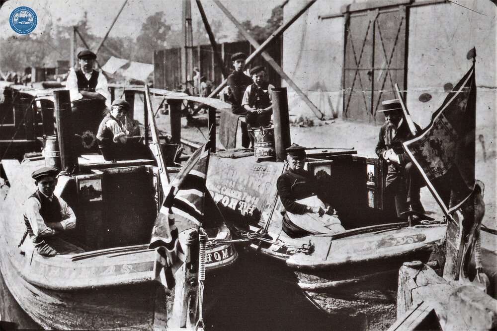 Coventry Canal: Griffiths boats at Charity Boat Dock