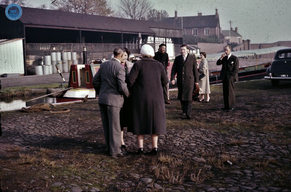 Coventry Canal: 'VIP' pasenger trip on MB Linda at Coventry Basin