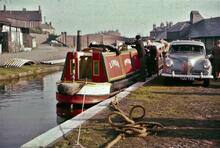 Coventry Canal: 'VIP' pasenger trip on MB Linda at Coventry Basin
