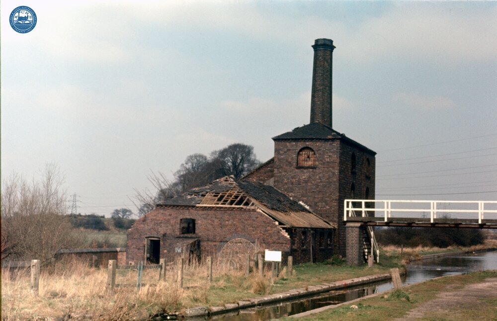 Coventry canal, Hawkesbury Junction engine house