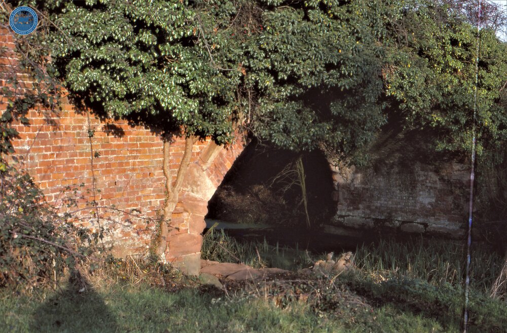 Droitwich Barge Canal near Hawford