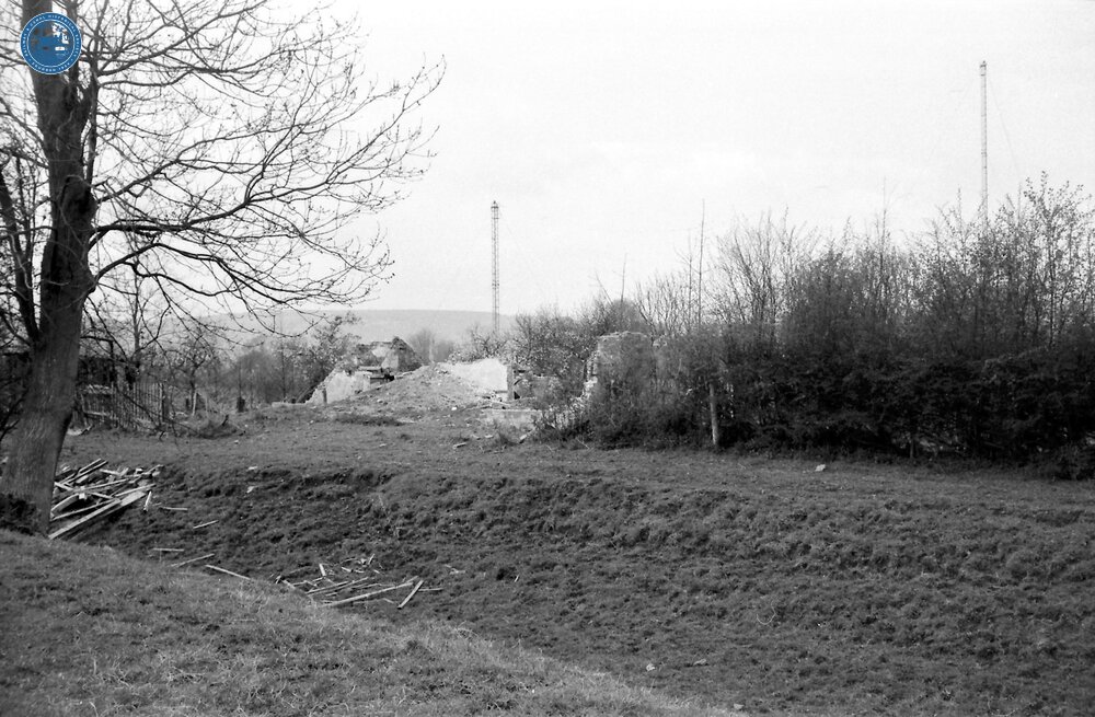Leominster Canal. Demolished remains of the Wyson lockhouse next to the canal. 20 April 1973